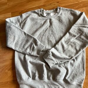 GILDAN size S good condition